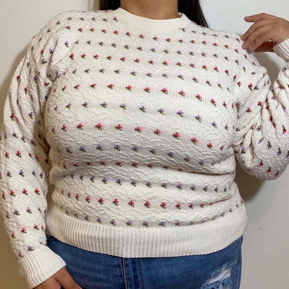 American Eagle Outfitters Sweaters - Vintage Flower Sweater American Eagle Outfitter L